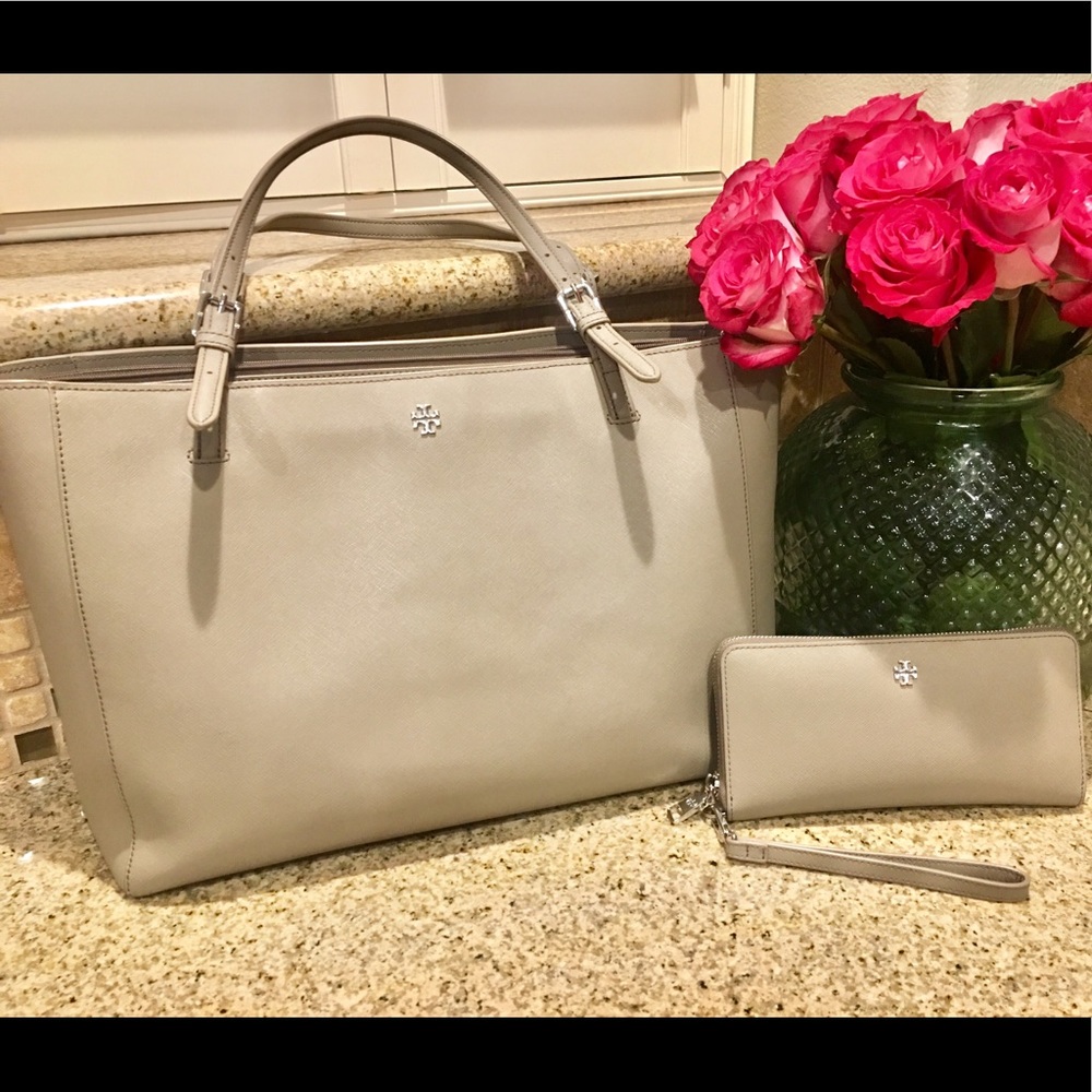 Tory Burch Large York Tote and Continental Wallet